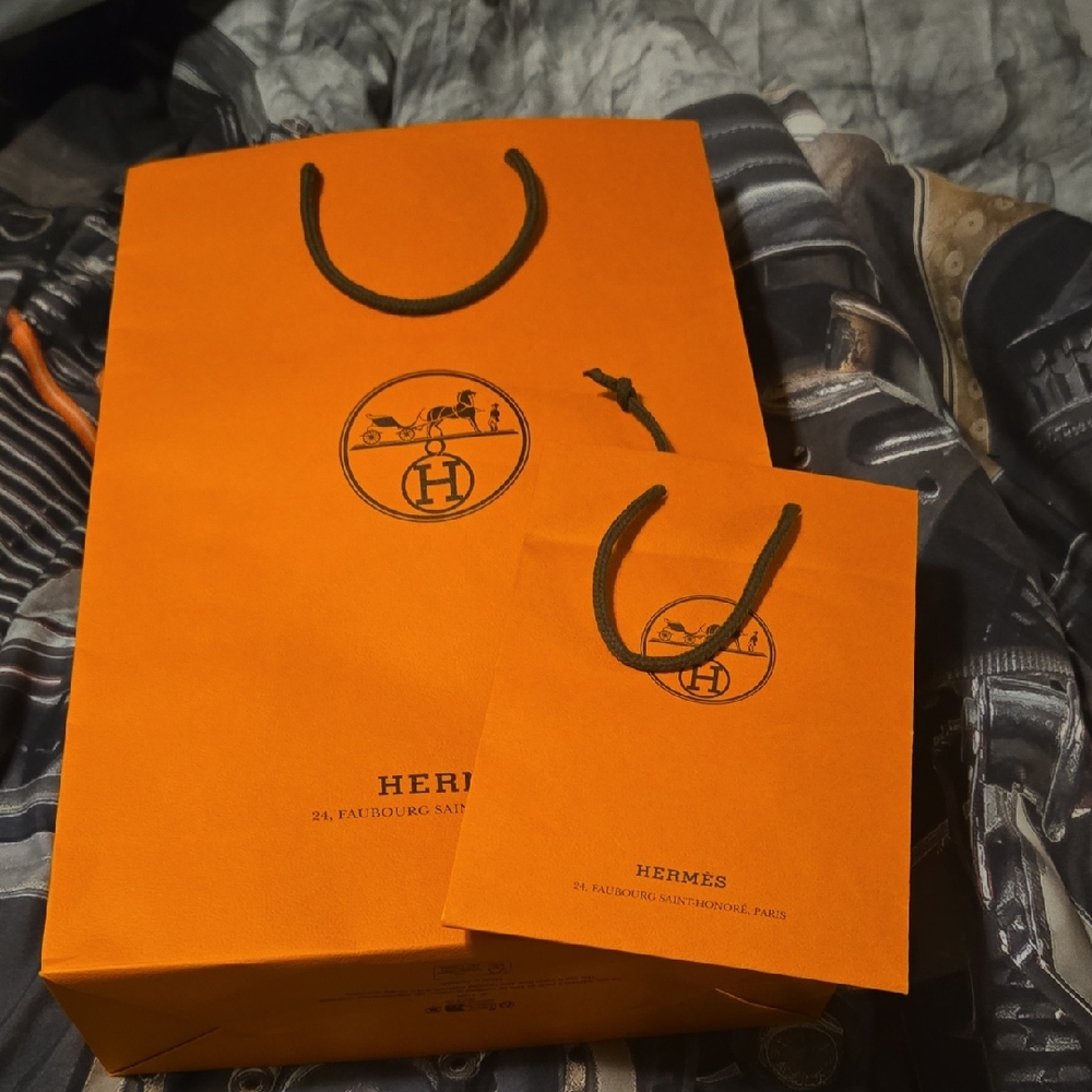Orange Gift Bag Set